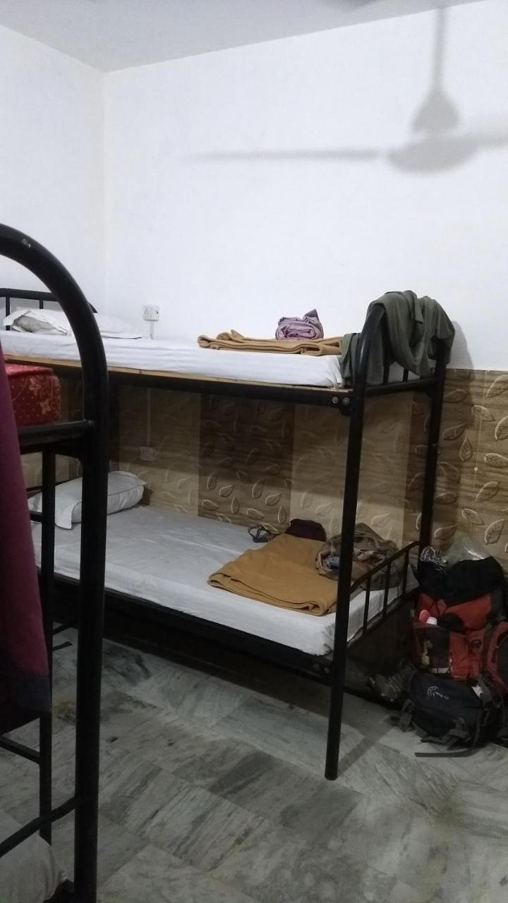 Rishīkesh Raahi The Travellers Nest酒店 外观 照片